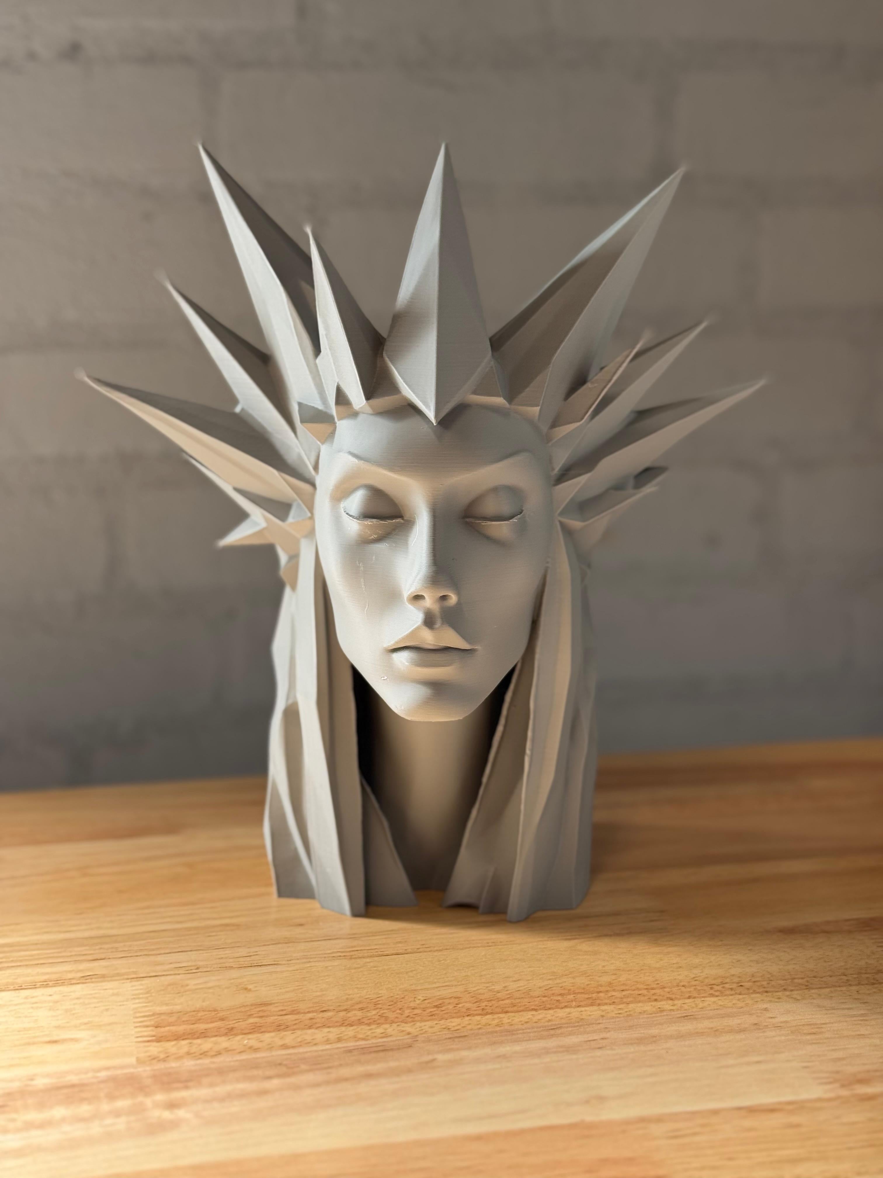 Ice Queen – Sculptuur met Karakter